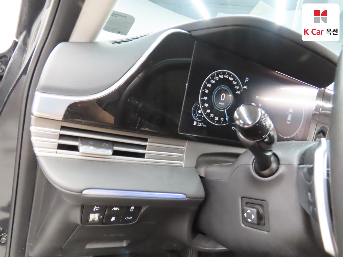 هيونداي - أزيرا - Image 9