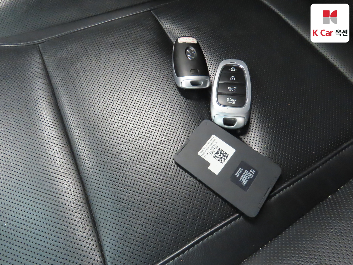 هيونداي - أزيرا - Image 17