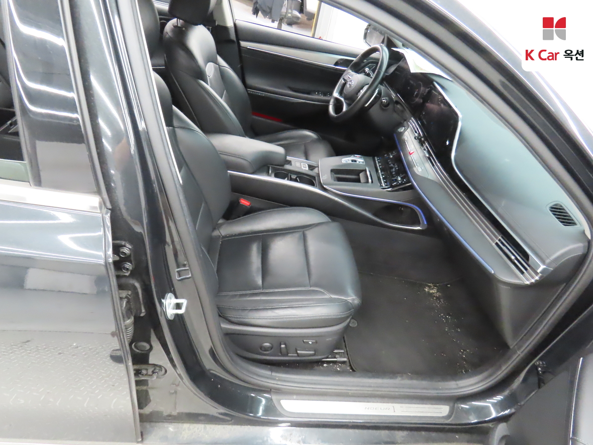 هيونداي - أزيرا - Image 29