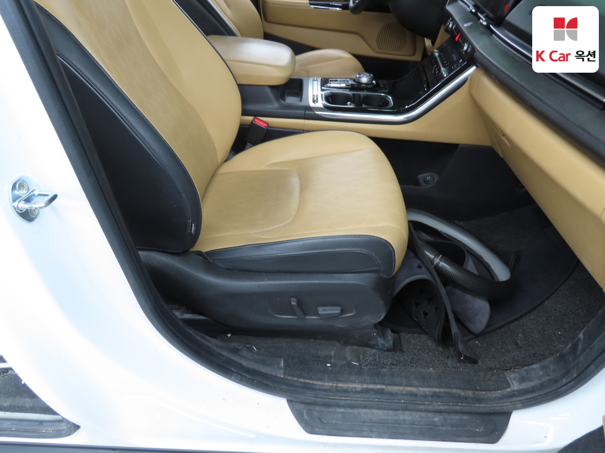 كيا - كارنفال - Image 30