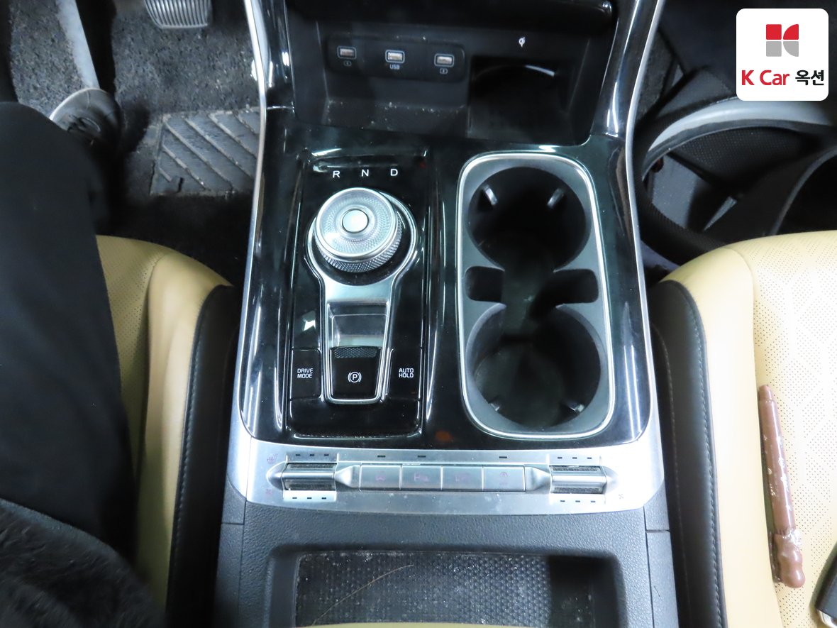 كيا - كارنفال - Image 16