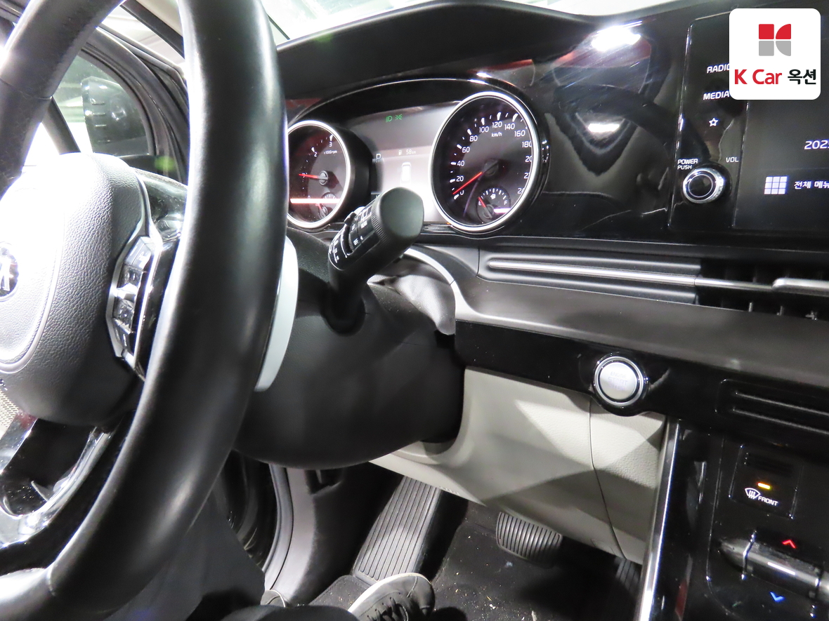 كيا - كارنفال - Image 11