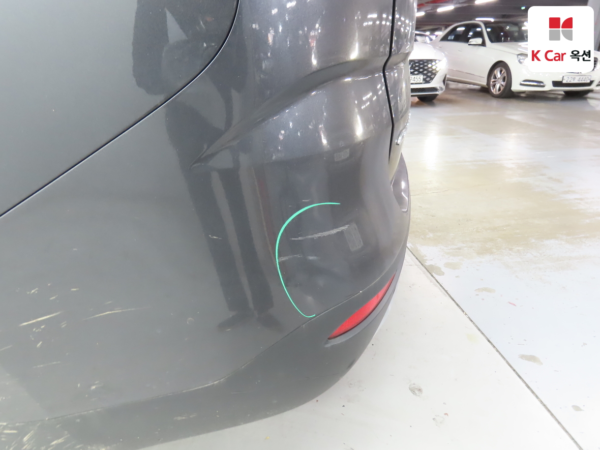 كيا - كارنفال - Image 40