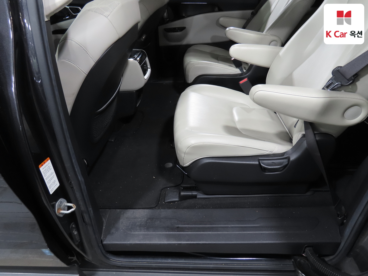 كيا - كارنفال - Image 23