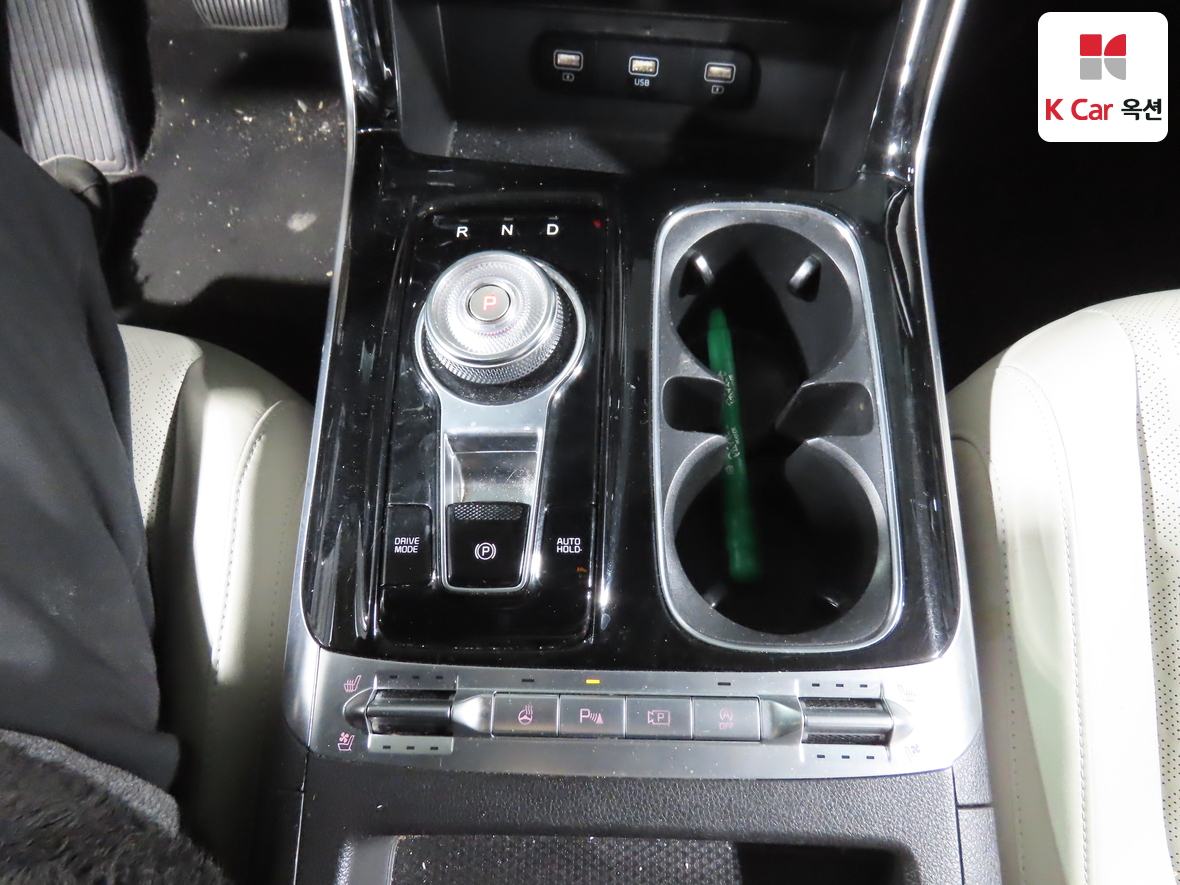 كيا - كارنفال - Image 16