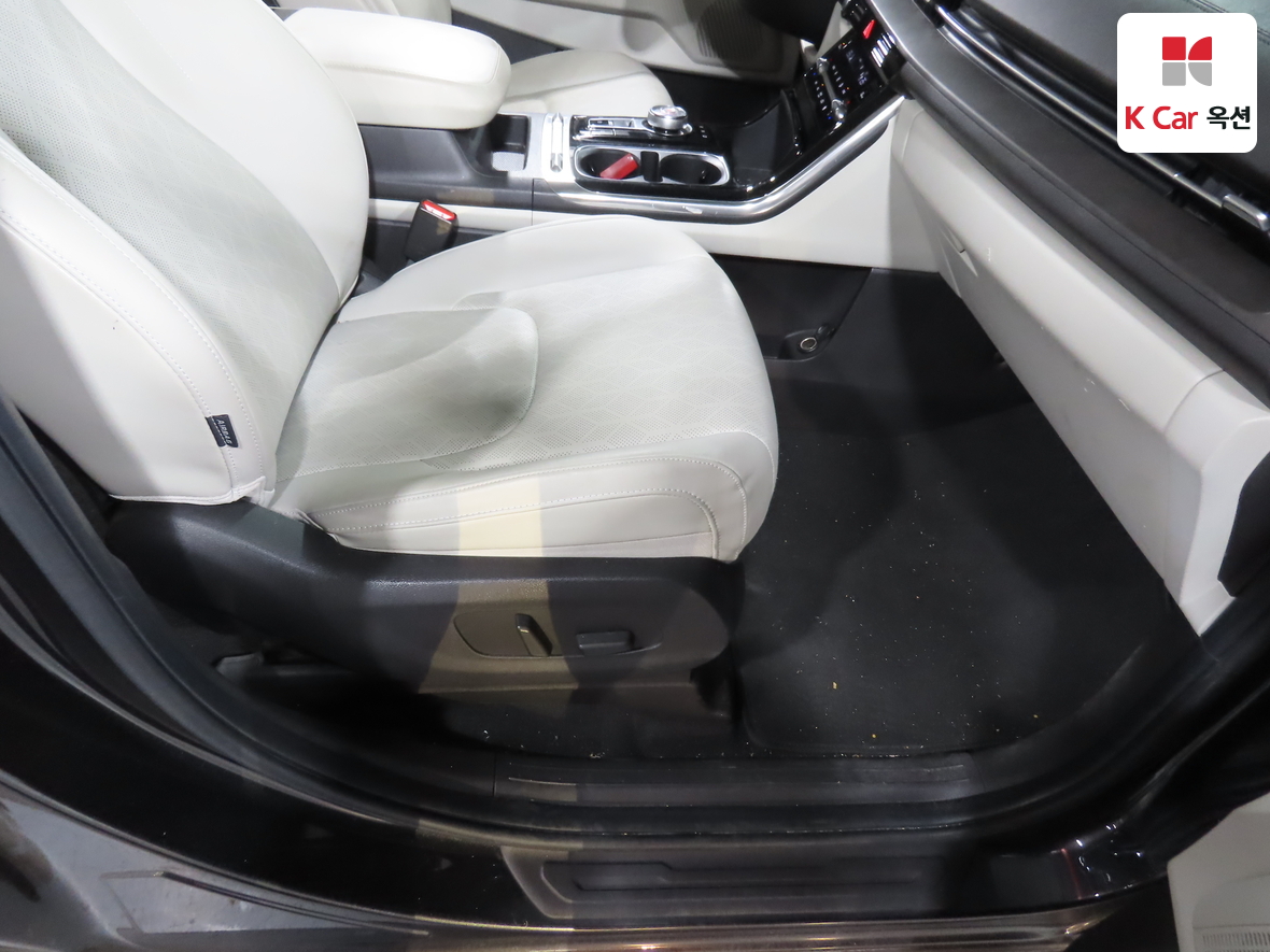 كيا - كارنفال - Image 29