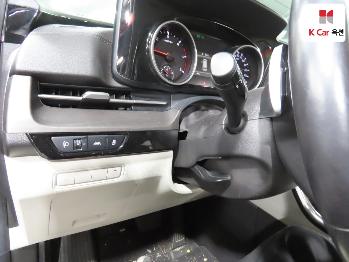 كيا - كارنفال - Image 9