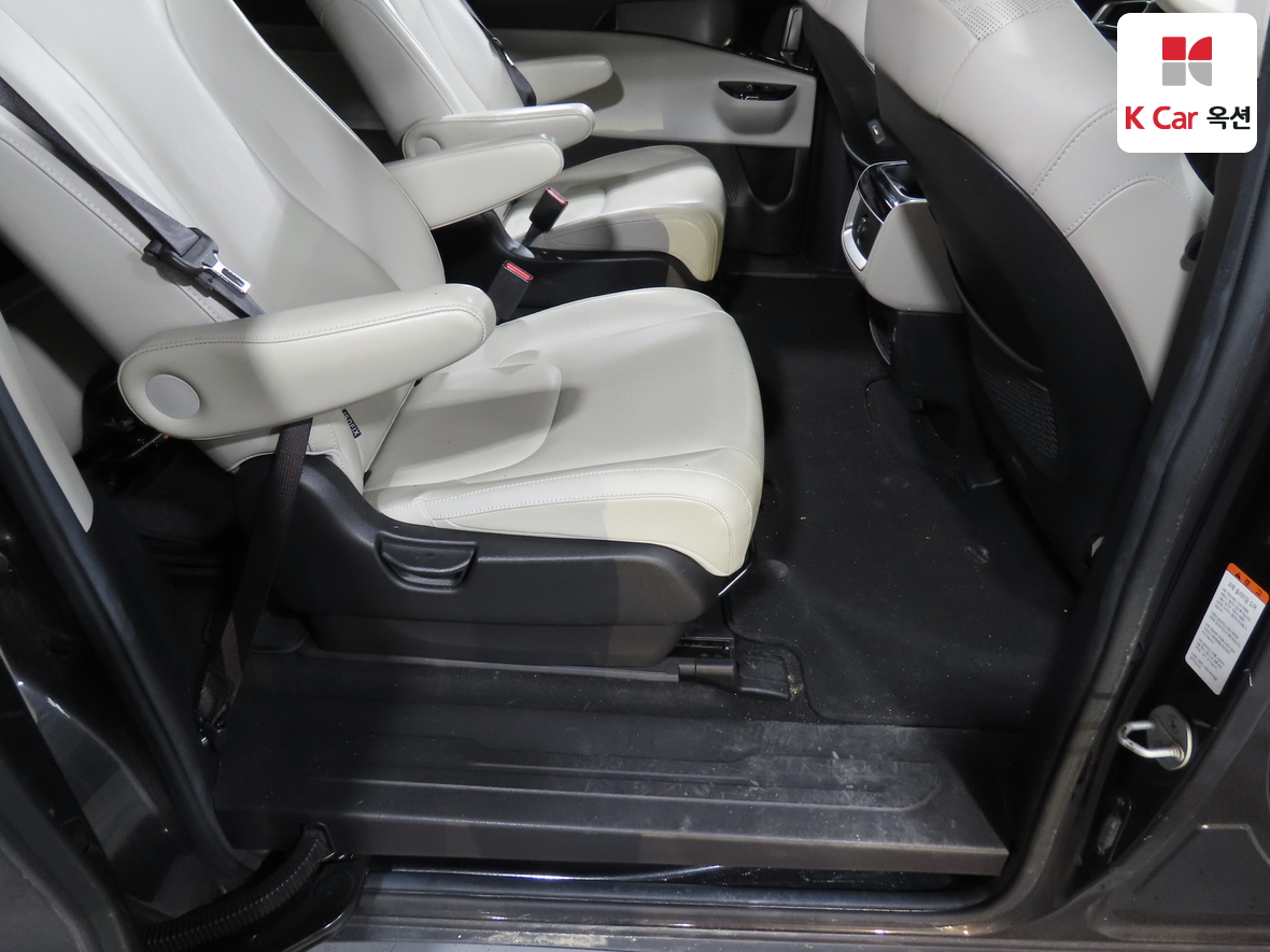 كيا - كارنفال - Image 27