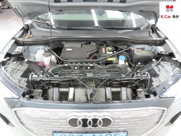 2023 - audi q4