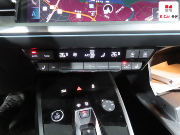2023 - audi q4