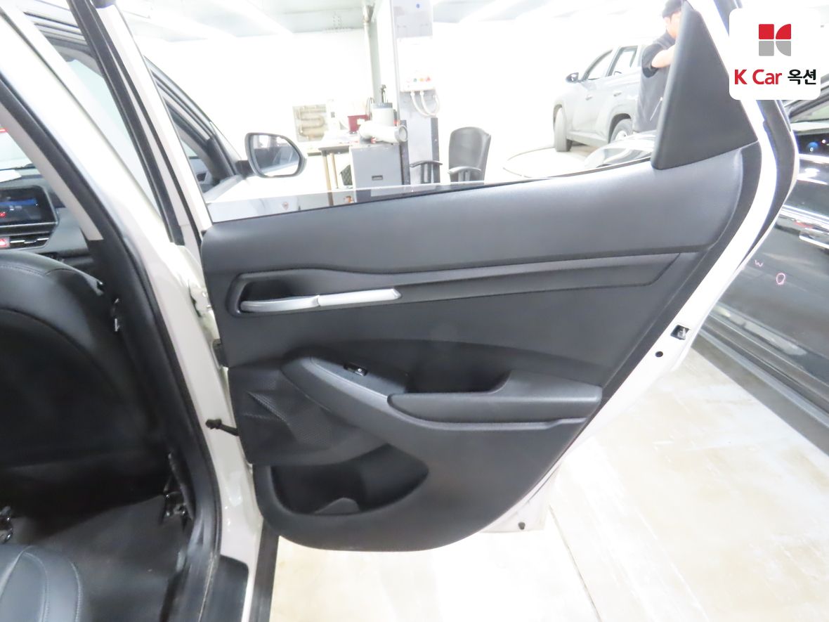 كيا - سيلتوس - Image 28