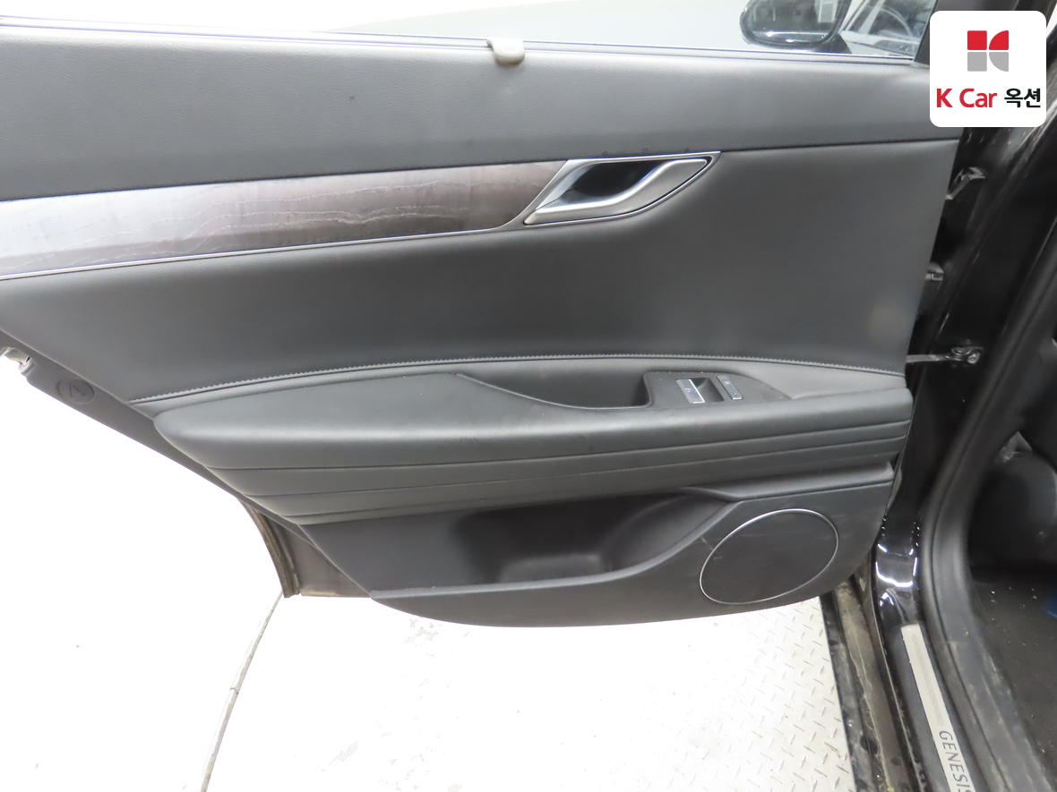 جينسس - G80 - Image 24