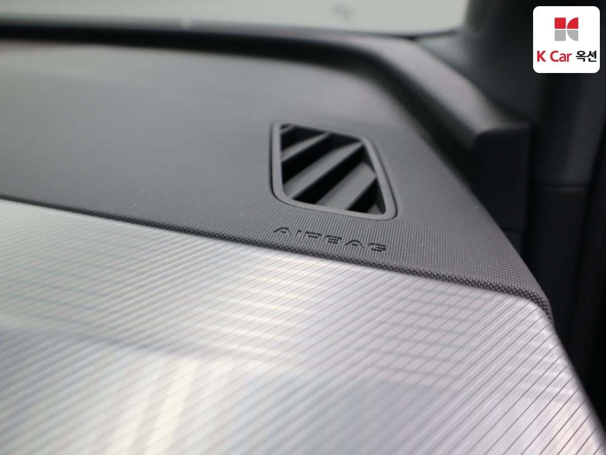 Audi Q4 2023 - Image 35