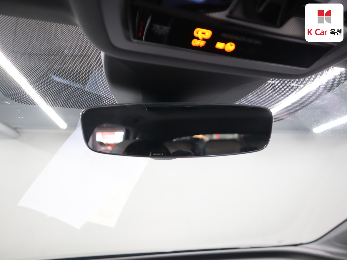 Audi Q4 2023 - Image 13