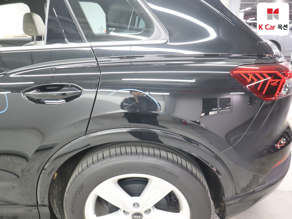 Audi Q4 2023 - Image 42