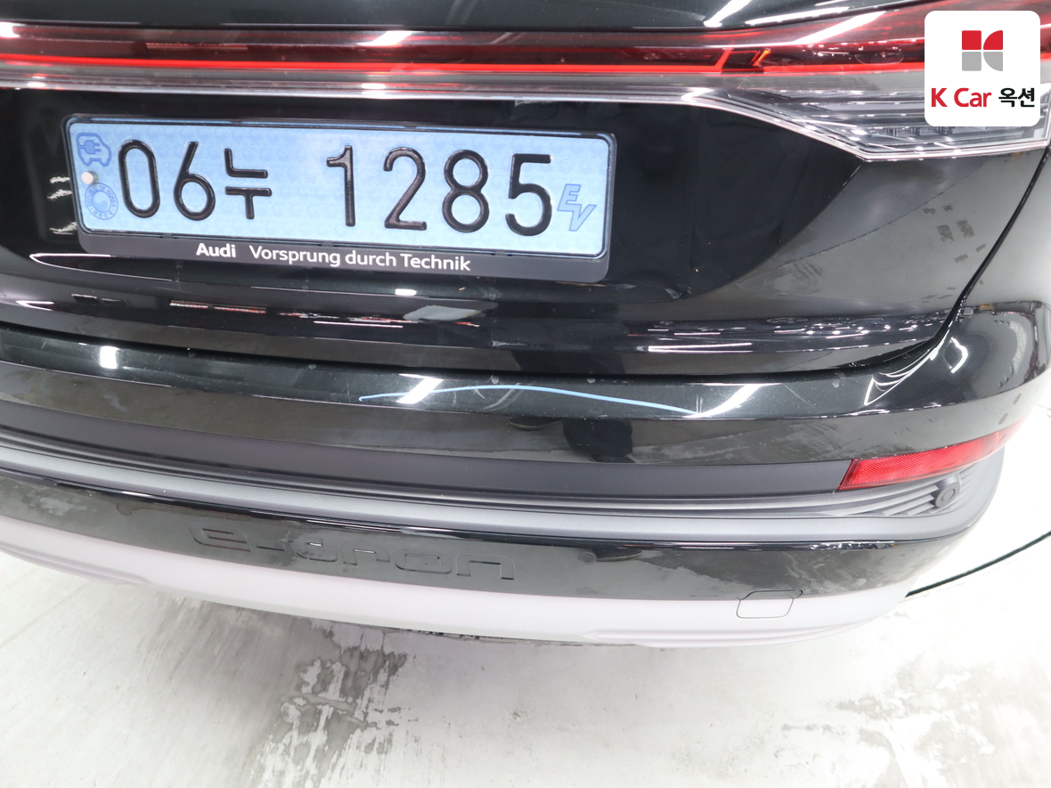 Audi Q4 2023 - Image 43