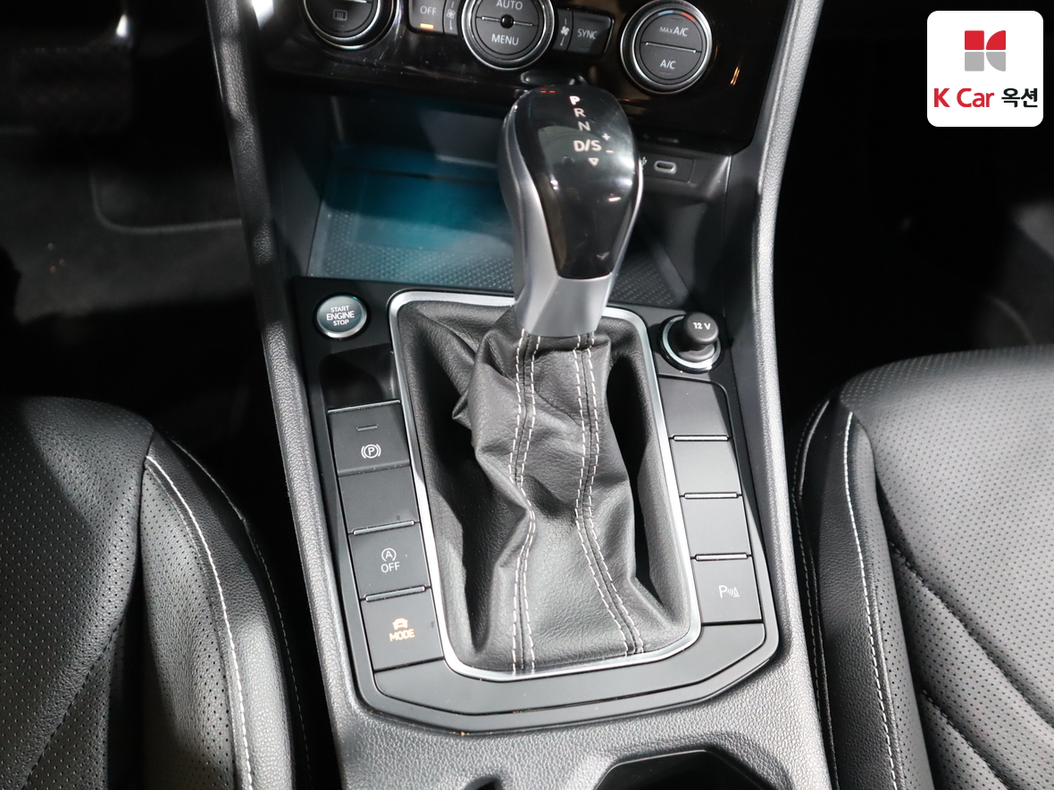 Volkswagen Jetta 2023 - Image 16