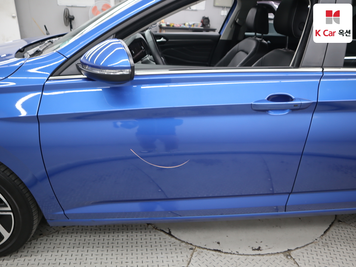 Volkswagen Jetta 2023 - Image 38