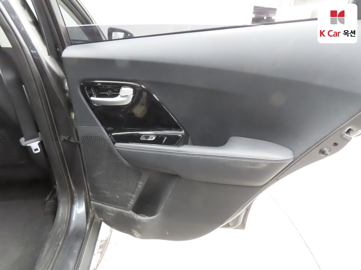 كيا - نيرو - Image 26