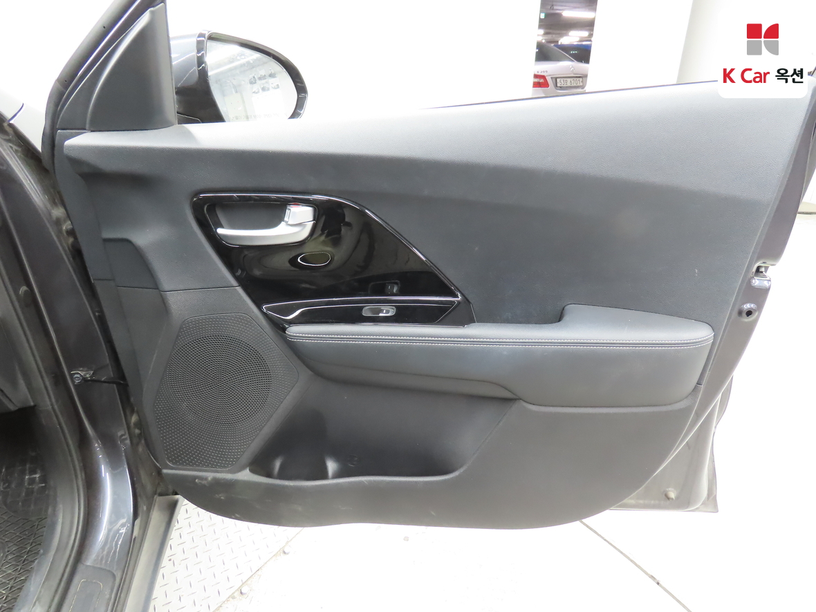 كيا - نيرو - Image 28