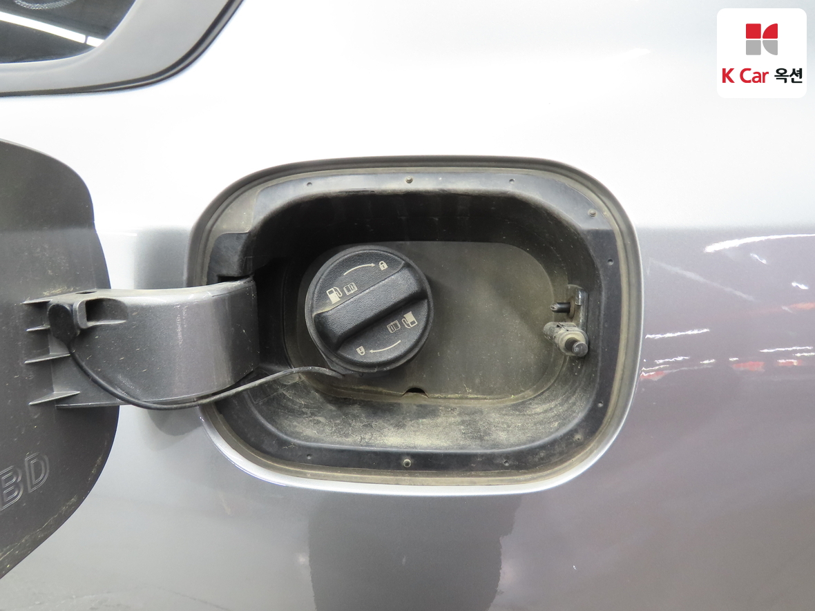 كيا - K3 - Image 24