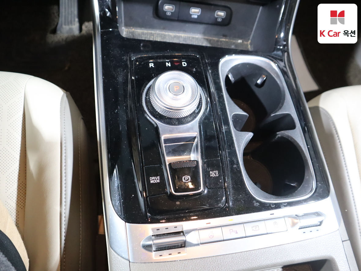 كيا - كارنفال - Image 16