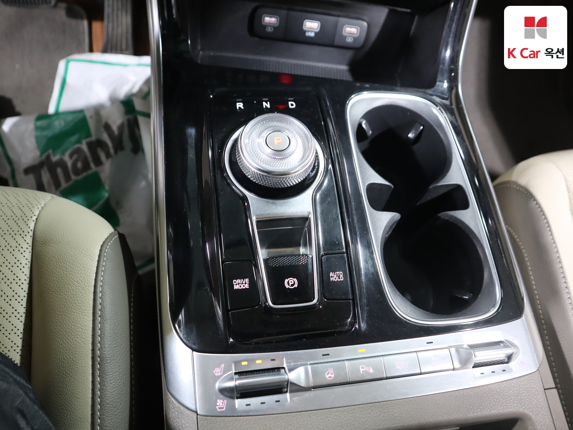 كيا - كارنفال - Image 16