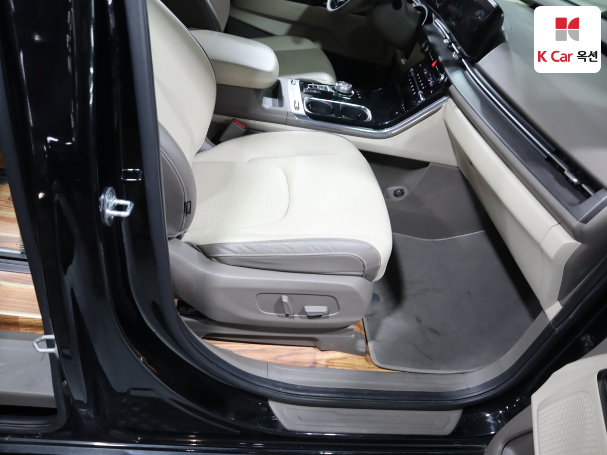 كيا - كارنفال - Image 29