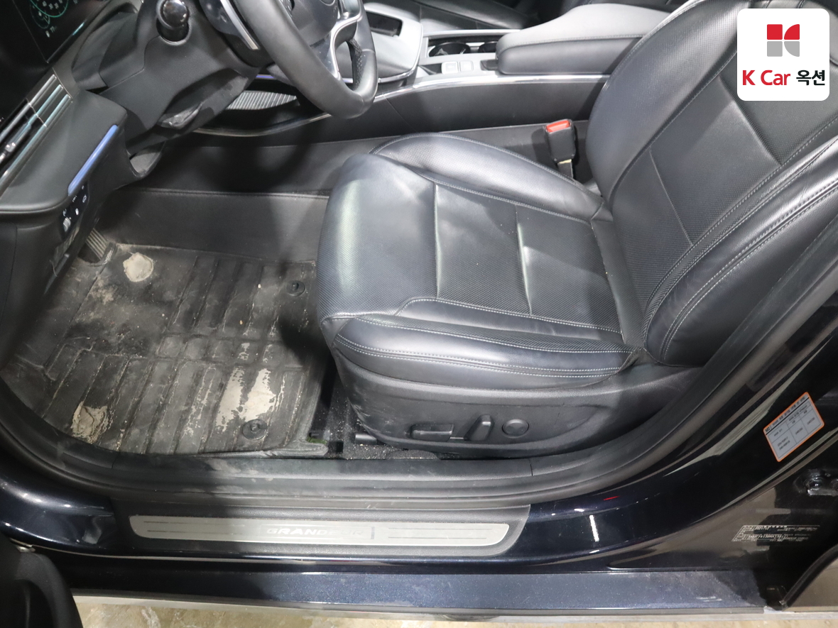 هيونداي - أزيرا - Image 19