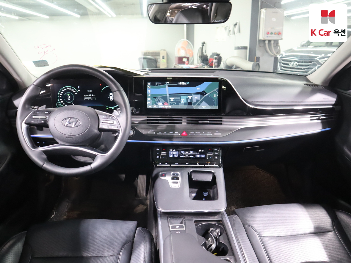 هيونداي - أزيرا - Image 3