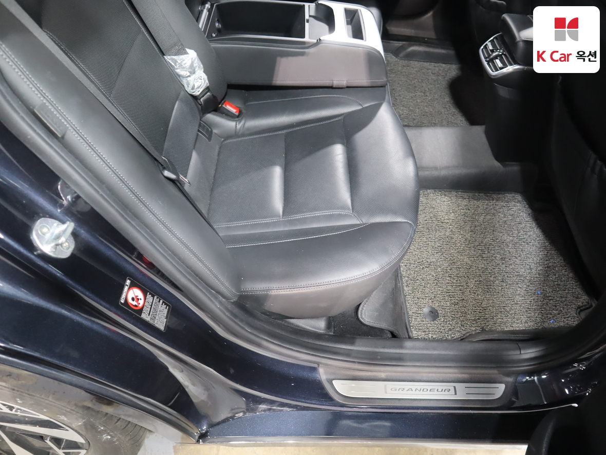 هيونداي - أزيرا - Image 29