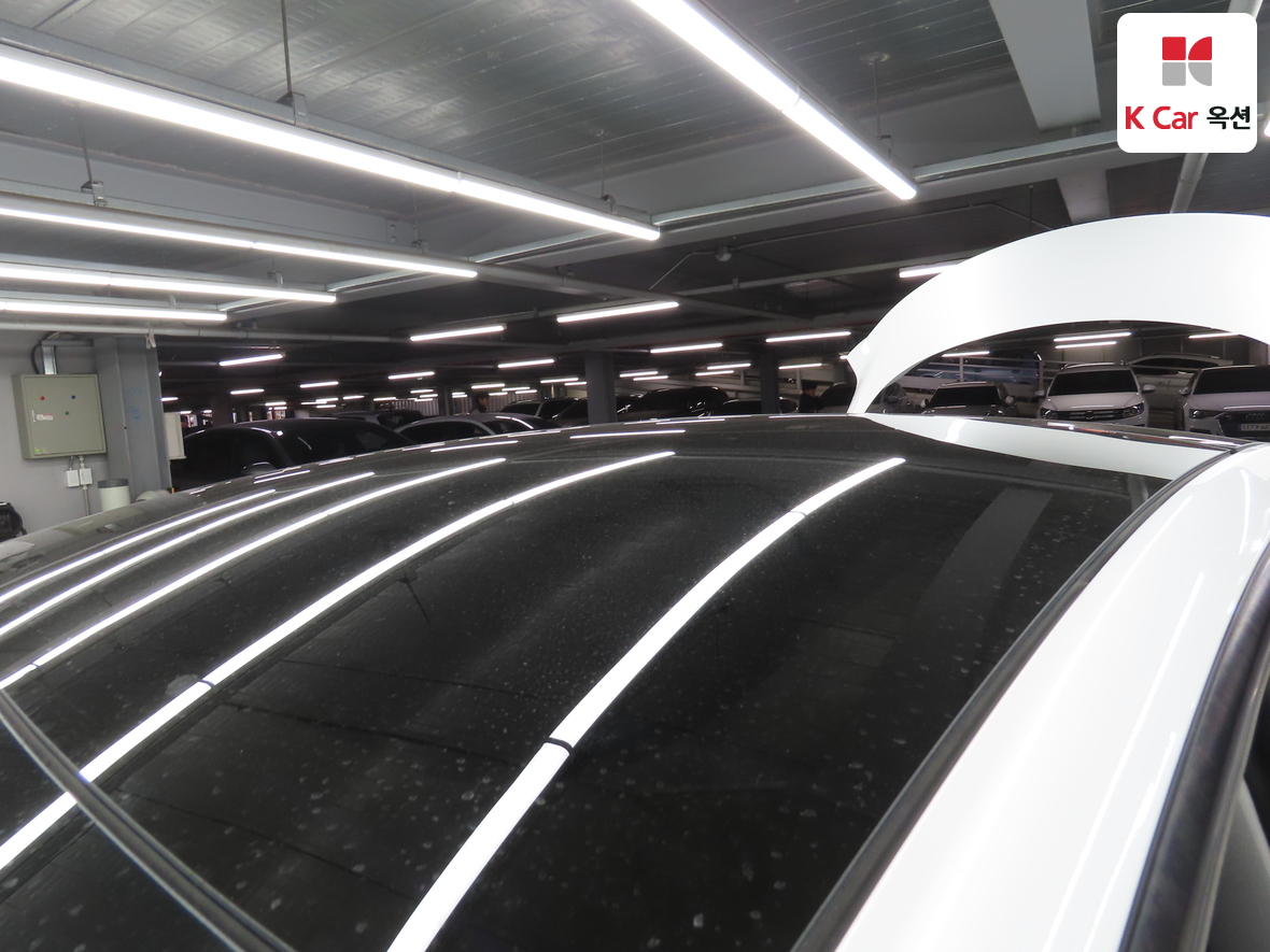 تسلا - MODEL 3 - Image 23