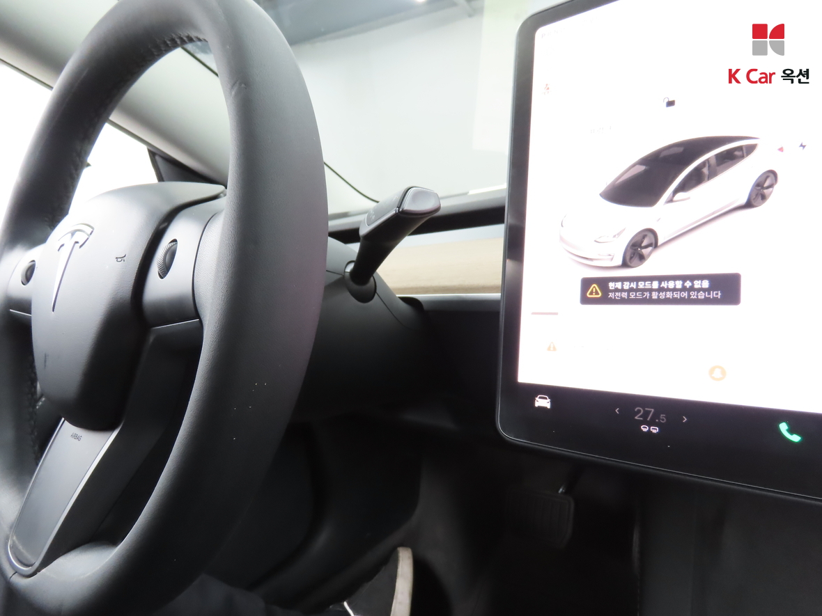 تسلا - MODEL 3 - Image 11