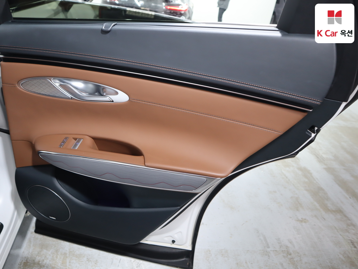 جينسس - GV70 - Image 29