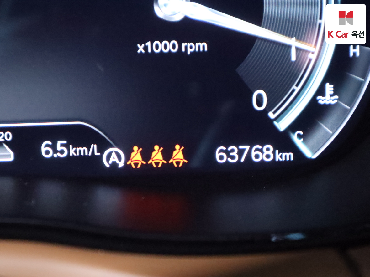 جينسس - GV70 - Image 4