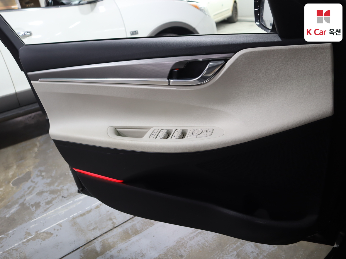 هيونداي - أزيرا - Image 8