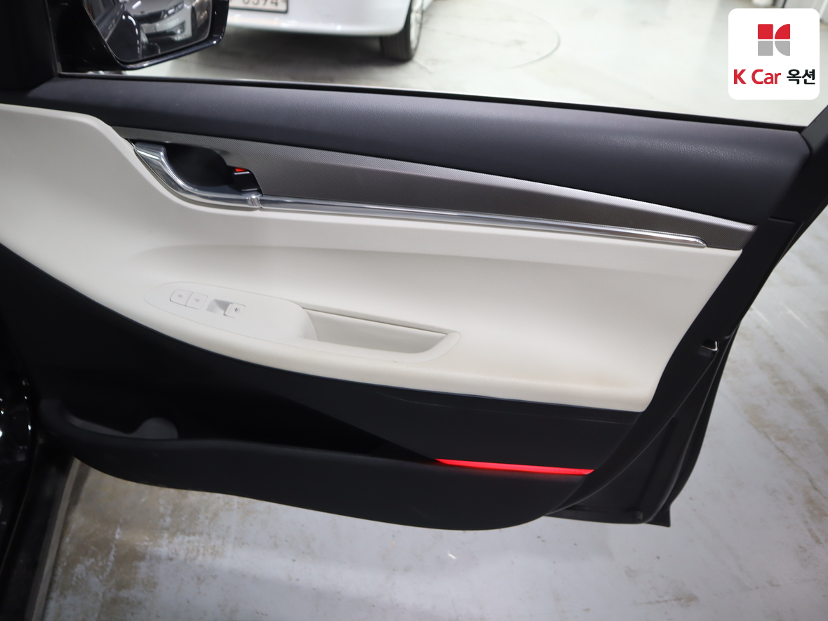 هيونداي - أزيرا - Image 30