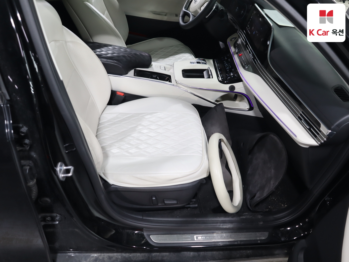 هيونداي - أزيرا - Image 31