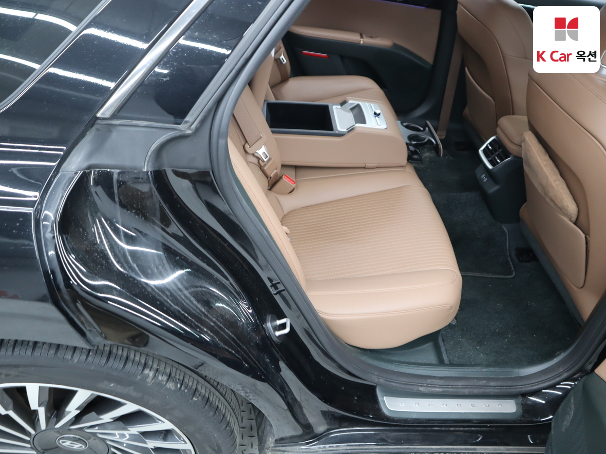 هيونداي - أزيرا - Image 27