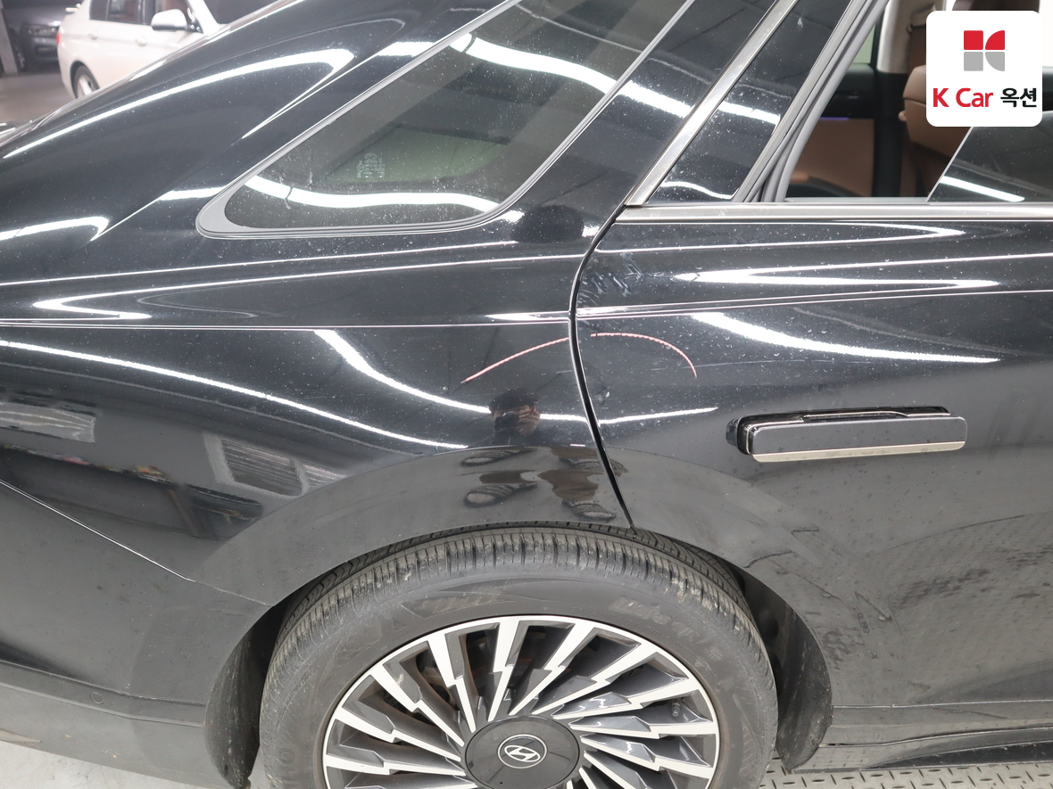 هيونداي - أزيرا - Image 36