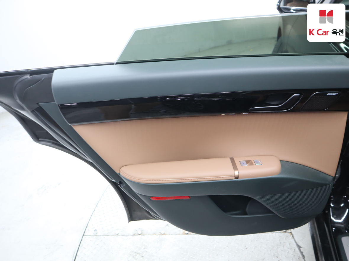 هيونداي - أزيرا - Image 21