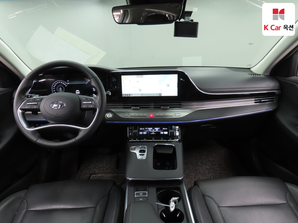 هيونداي - أزيرا - Image 3