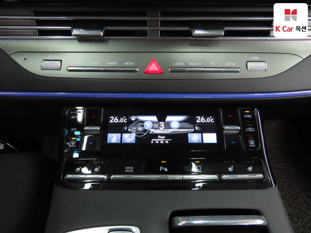 هيونداي - أزيرا - Image 15