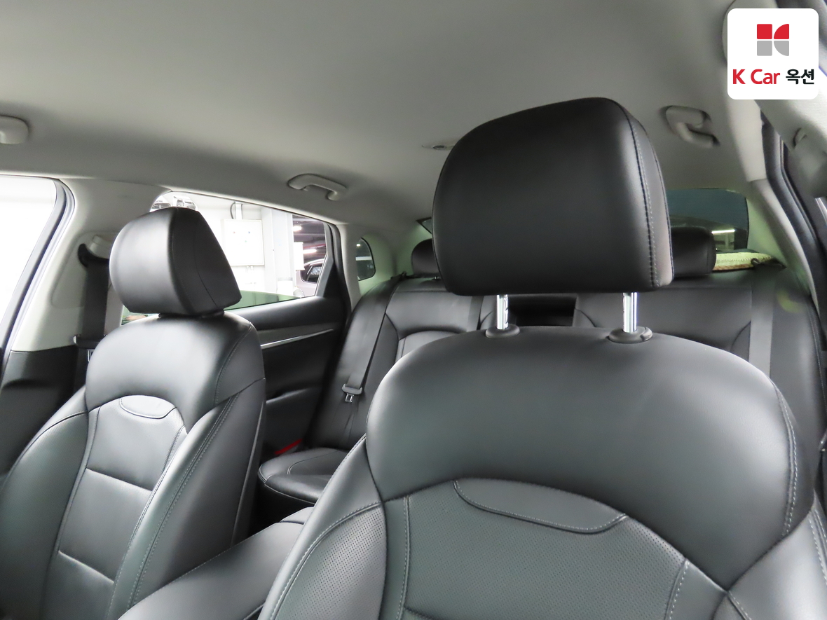 هيونداي - أزيرا - Image 19