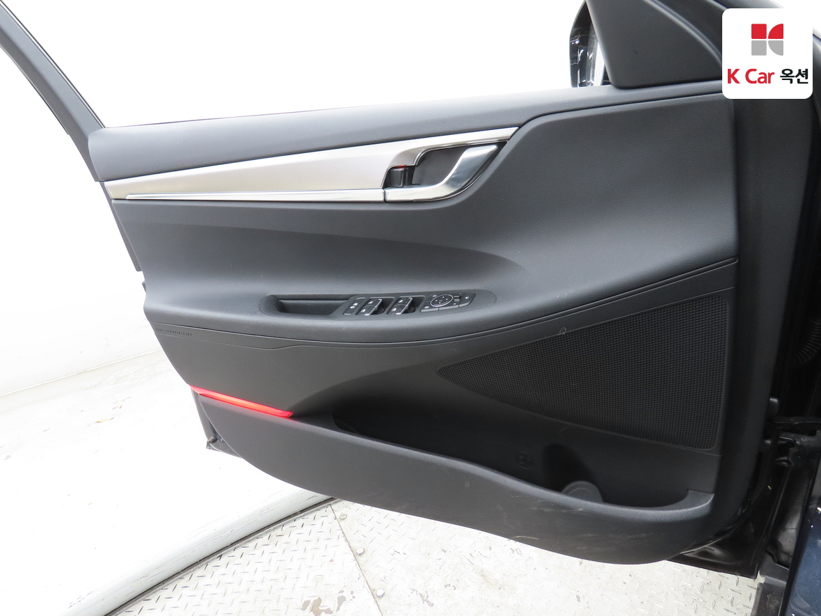 هيونداي - أزيرا - Image 8