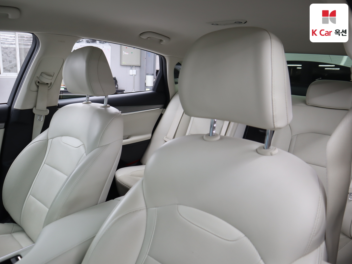 هيونداي - أزيرا - Image 19