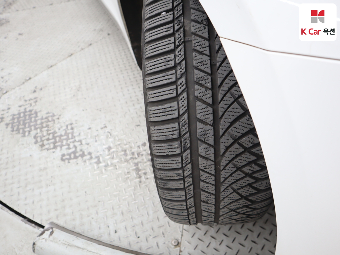 هيونداي - أزيرا - Image 31