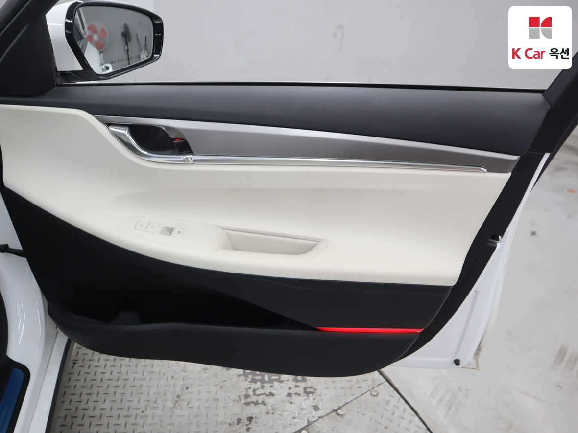 هيونداي - أزيرا - Image 28