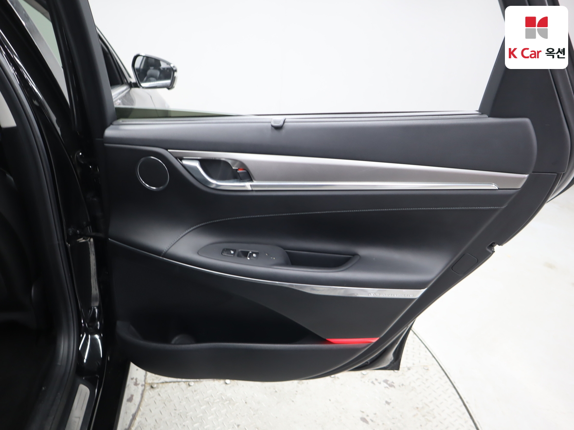 هيونداي - أزيرا - Image 28