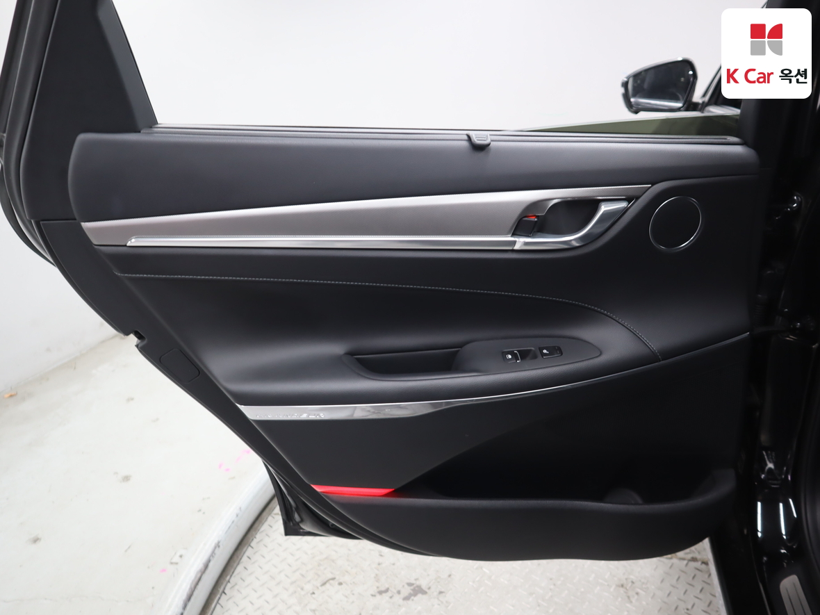 هيونداي - أزيرا - Image 23